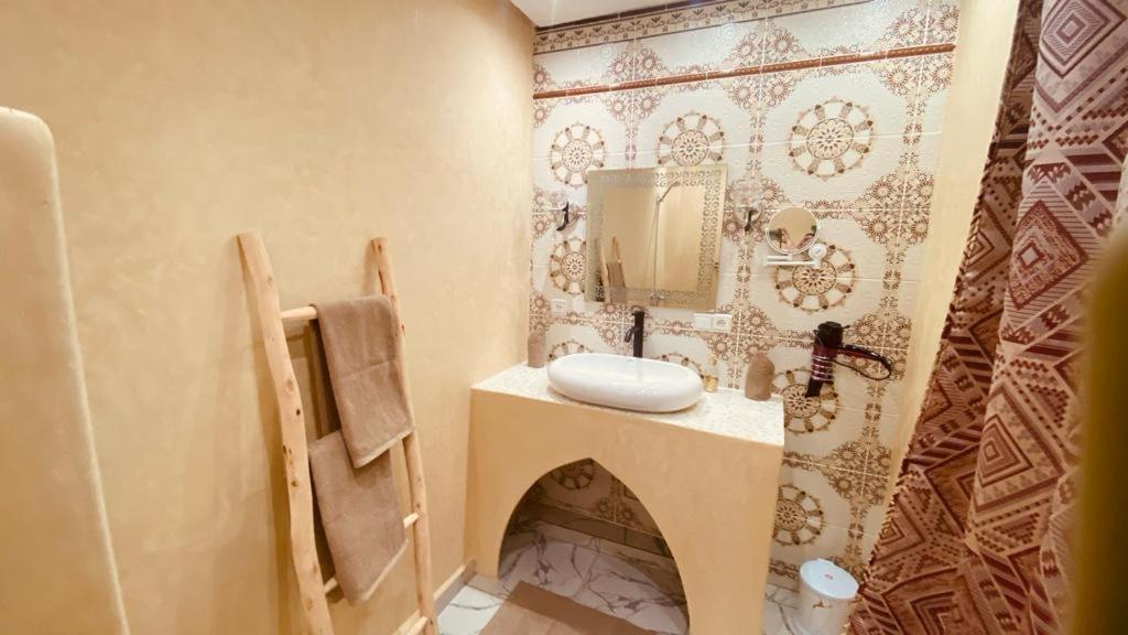 Riad & Spa Sous Le Soleil Chez Jerome Et Pamela Ch Marrakchi Marrakesh Extérieur photo